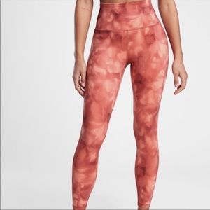Athleta Elation Printed 7/8 Tight Small